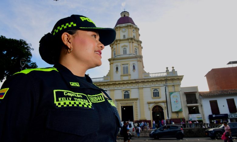 Capitán Kelly Lucía Teherán / Comandante Estación de Policía de Caldas. FOTO/Policía MEVAL