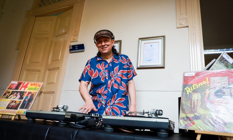 Medellín suena en vinilo: ITM revive 60 años de historia musical con legado de Discos Fuentes y colección inédita de 25.000 piezas. Foto/ ITM