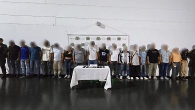 Fueron capturados 21 presuntos integrantes del del grupo delincuencial organizado “Caicedo” en Medellín. Foto/Policía Metropolitana del Valle de Aburrá