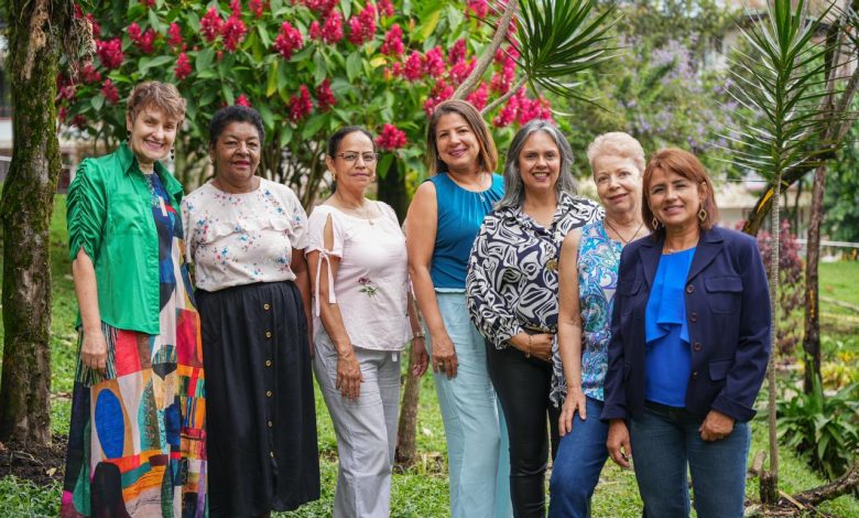 De ellas nació “Entre Líneas, bajo la piel de una mujer transformada”, un libro íntimo y conmovedor. Noticias de Antioquia