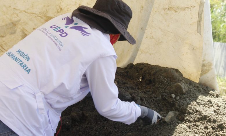 ¡La notificación es oficial y con ella llega un rayo de esperanza para las familias! La búsqueda en La Escombrera continuará. Foto/UBPD