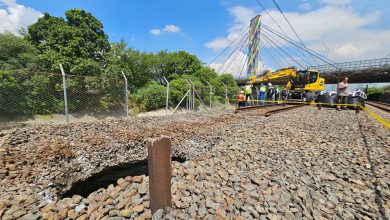 Las reparaciones de la socavación podrían tardar más de una semana. Foto/Metro de Medellín