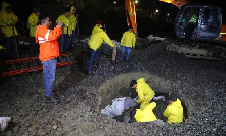 Sin descanso avanzan los trabajos en la vía férrea del Metro de Medellín. Foto/ Alcaldía