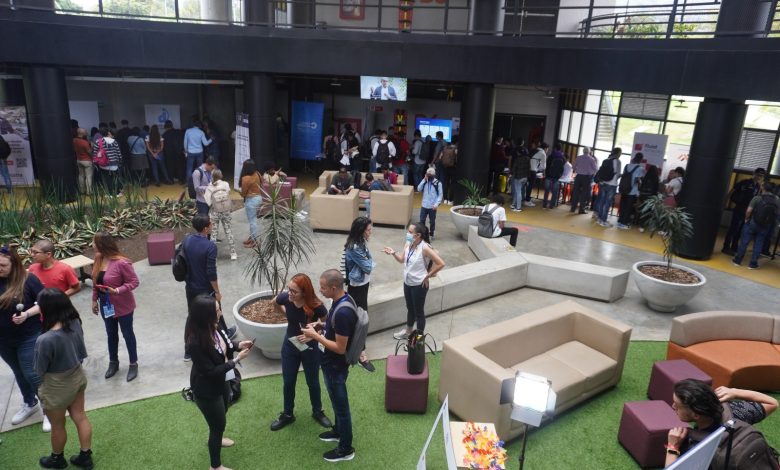 Nueva convocatoria para Estud-IA, iniciativa que formará a 4.015 ciudadanos. Foto/ Alcaldía