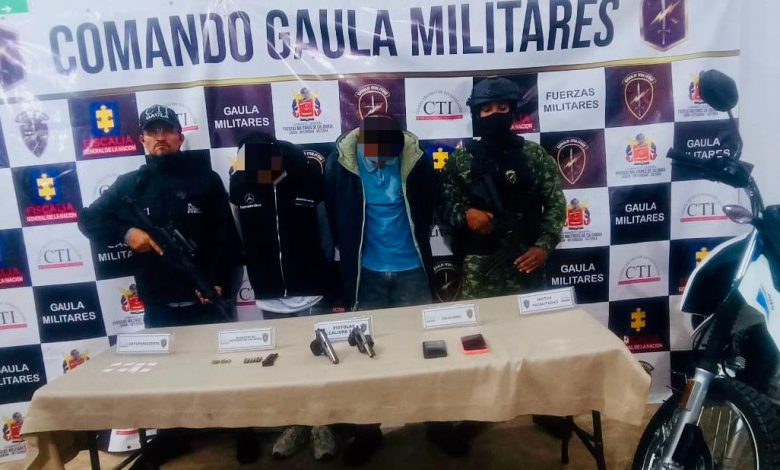 Presuntos extorsionistas del Clan del Golfo. Foto/ Cuarta Brigada