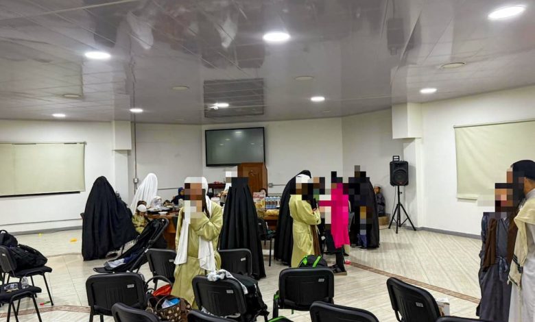 En Yarumal fueron rescatados 17 menores extranjeros, de los cuales 5 tenían circular amarilla de Interpol . Foto/ Ejército