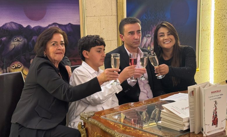 “Cuando la familia Falla la sociedad lo paga” el libro escrito por el exalcalde de Guarne Marcelo Betancur