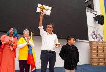 Mauricio Lizcano oficializa su candidatura presidencial con 1,8 millones de firmas.