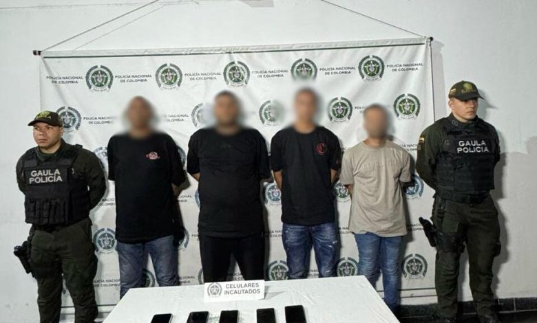 Exigían a los comerciantes entre 20 y 25 mil pesos semanales. Foto/ Policía