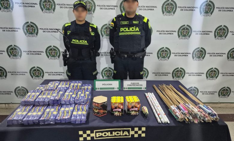 Bello frena la pólvora: decomisan 80 kilos listos para venta ilegal en plena temporada decembrina. Foto/Alcaldia