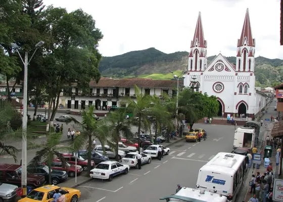 Autoridades capturado al presunto responsable de asesinar a Jhony Quirama en La Ceja (Antioquia) Foto/Alcaldía