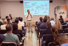 Anuncian mejoramiento de viviendas. Foto/Gobernación