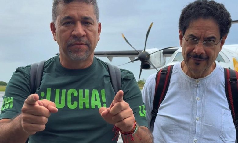 El senador de la República León Fredy Muñoz anunció oficialmente su respaldo a la candidatura presidencial de Iván Cepeda. Foto/Cortesía