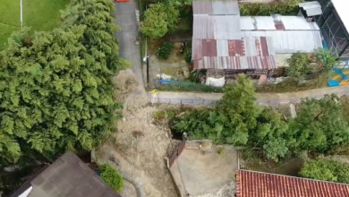 Doce vivienda quedaron afectada tras desboramiento de la Quebrada La Bermeja.