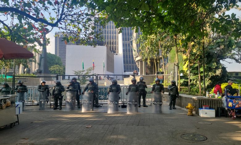 Indígenas protestan en Alpuajrra