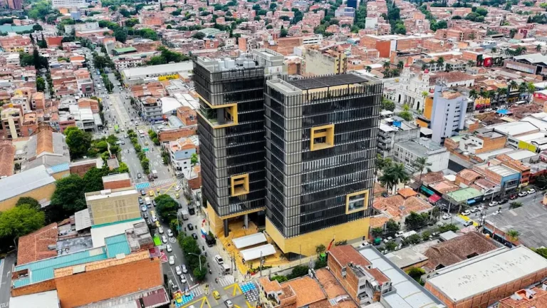 Envigado estrena edificio administrativo. Foto/ Alcaldía