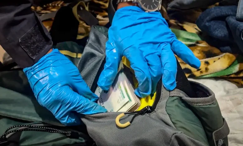 Era requerido por las autoridades por los delitos de reclutamiento ilícito y concierto para delinquir agravado. Foto/ Ejército