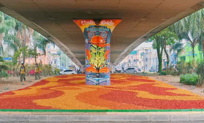 Medellín también se embellece con una solución creativa para mejorar la estética de sus espacios públicos. Foto/ Alcaldía