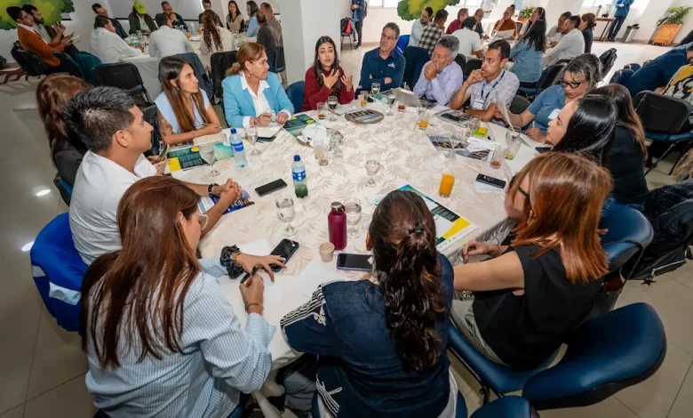 Medellín consolida una hoja de ruta hacia la acción en agua y energía renovable