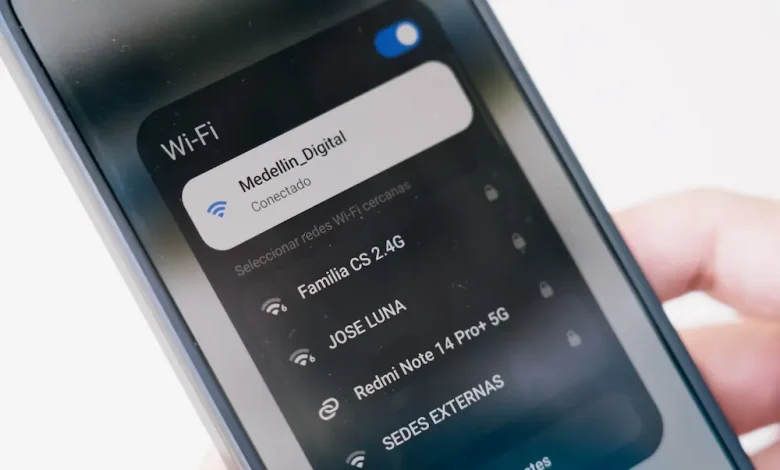 Aumentan los puntos gratis de wifi público en Medellín. Foto/Alcaldía