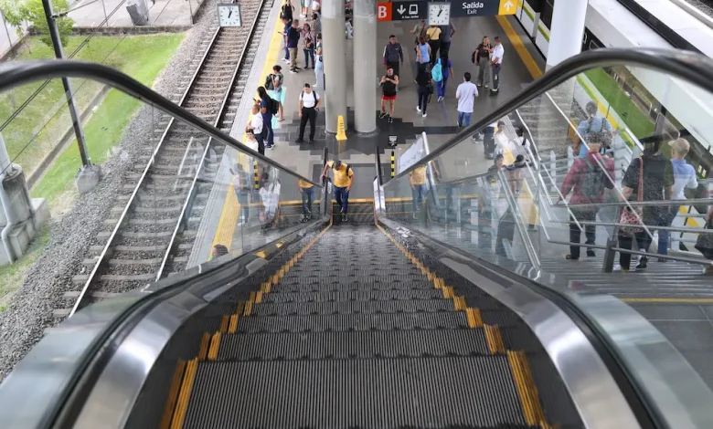 Escaleras eléctricas Metro de Medellín