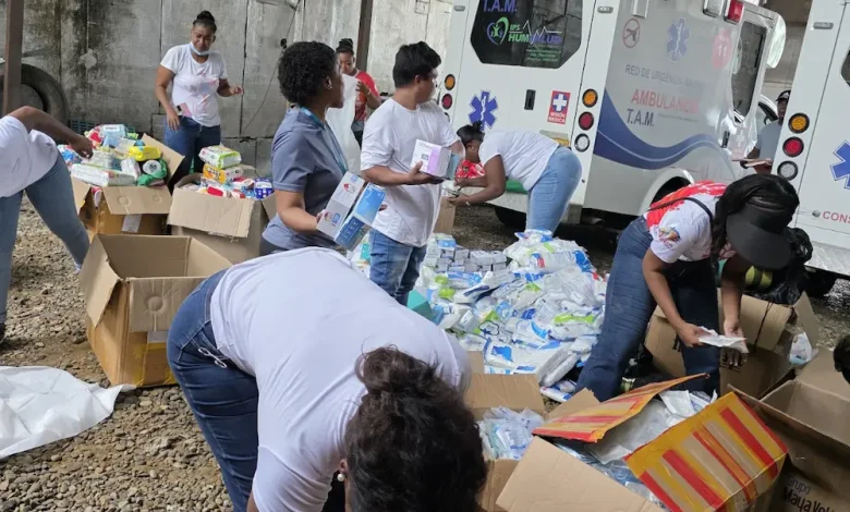 Entrega de ayudas Savia Salud Eps
