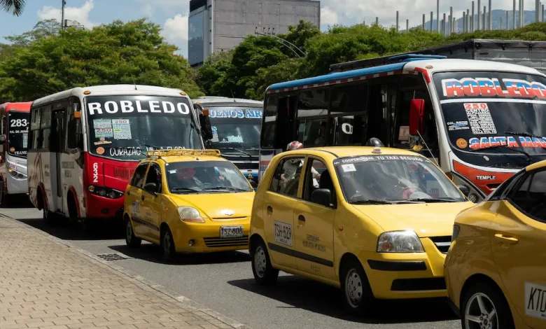 En Medellín, cuatro de cada diez contribuyentes de Medellín ya pagan en línea el impuesto de circulación y tránsito