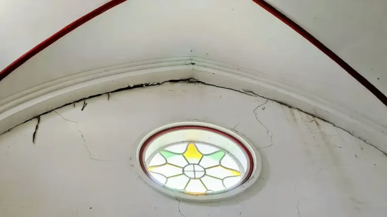 Iglesia de Venecia afectada por el terremoto.