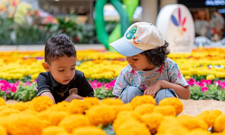 Comenzó la venta de flores del tapete del CC Santafe