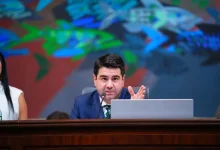Representante a la Cámara Simón Molina