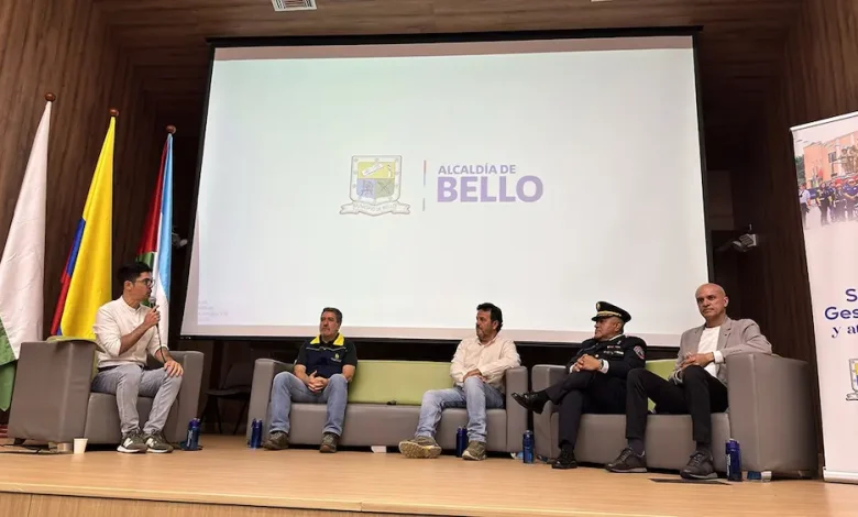 Encuentro para fortalecer la prevención y la atención de emergencias. Foto/ Bello