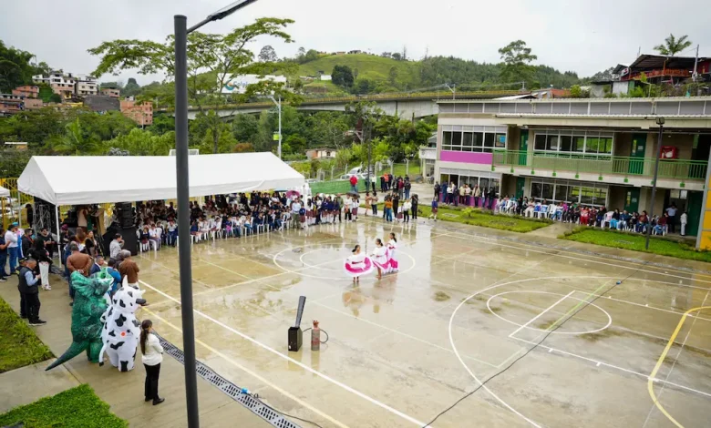 Nuevo colegio en Caldas. Foto/ Alcaldía